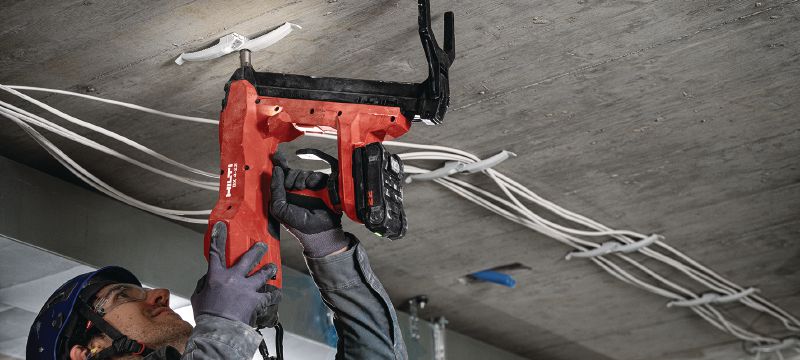 X-EKB MX (02) Cable clamp Plastic cable clasp optimized for collated nails and compatible with a wide variety of fastening methods and base materials Applications 1