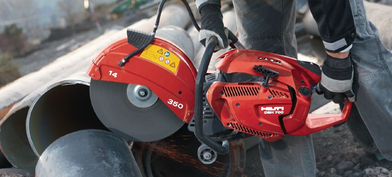 DSH 700-X Gas cut-off saw Versatile rear-handle hand-held 70 cc gas saw with auto-choke – cutting depth up to 125 mm Applications 1
