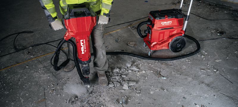 TE 3000-AVR TE-H heavy-duty electric jackhammer Exceptionally powerful breaker for heavy-duty concrete demolition, asphalt cutting, earthwork and driving ground rods Applications 1