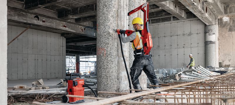 VC 4MX-22 T15 Cordless M-Class dust extractor Powerful cordless dust extractor with large container for connection with power tools and jobsite clean ups (wet & dry), 15l tank (Nuron battery) Applications 1