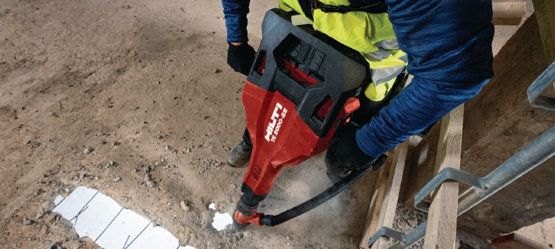 TE 2000-22 TE-S Cordless jackhammer Powerful and light battery-powered jackhammer for breaking up concrete and other demolition work (Nuron battery platform) Applications 1