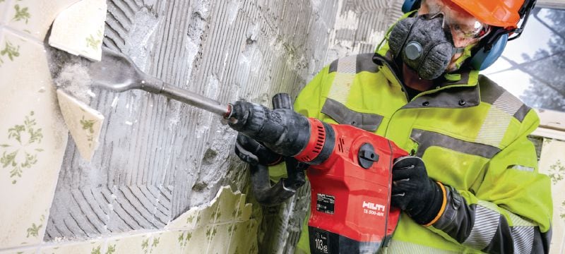 TE 500-AVR SDS Max demolition hammer Versatile SDS Max (TE-Y) demolition hammer for light-duty chiseling in concrete and masonry, with Active Vibration Reduction (AVR) Applications 1