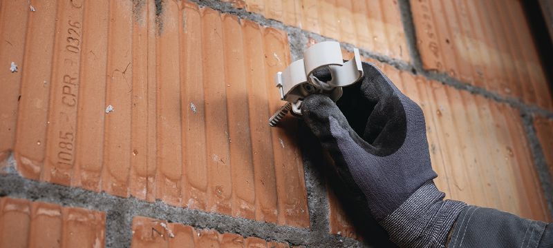 X-EA MX Push fit anchor Plastic push fit anchor for connecting plastic cable/ conduit clips, clamps, and bunched cable holders when anchoring to concrete and masonry Applications 1