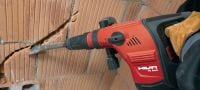 TE 500 SDS Max demolition hammer Versatile SDS Max (TE-Y) demolition hammer for light-duty chiseling in concrete and masonry Applications 4