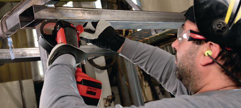 AG 125-A36 משחזת זווית נטענת 36 וולט עוצמתית (ללא פחמים) לחיתוך והשחזה עם דיסקים עד 125 ממ יישומים 1