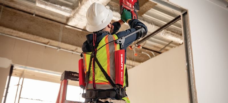 Overhead exoskeleton Passive exoskeleton to help relieve strain on shoulders and arms during overhead installation work Applications 1