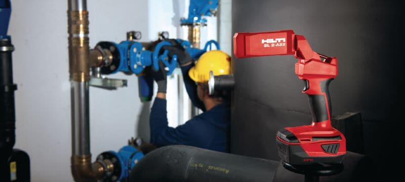 SL 2-A22 פנס עבודה לד נטען פנס עבודה LED נטען 22 וולט לאתרי עבודה עם ראש גמיש להארת אזורים קטנים ובינוניים יישומים 1